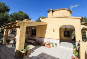 Oriola 800&nbsp;m² 