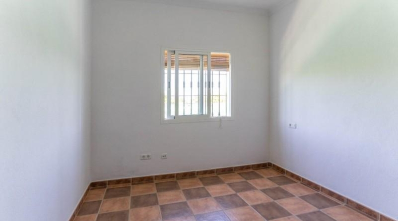 Málaga - Alhaurín el Grande - 3300m2