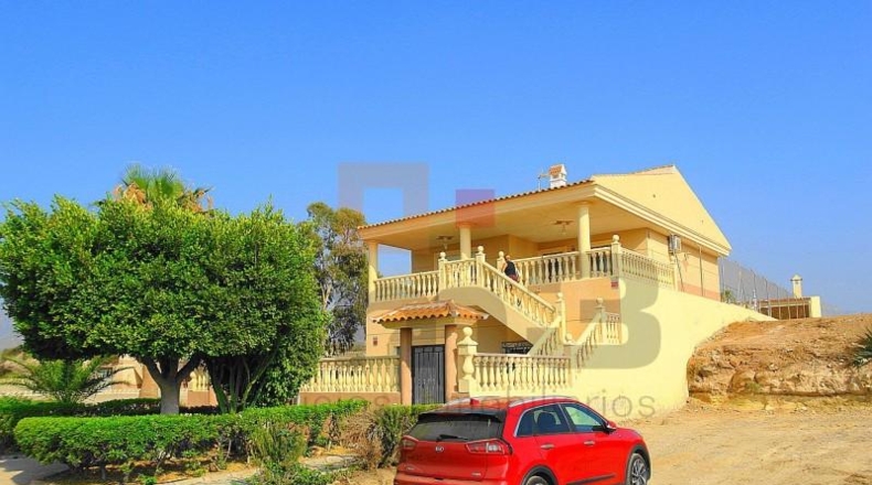 Almería - San Juan de los Terreros - 939m2