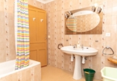 Chalet independiente con terreno en venta en la España, Yecla, ref: TR335687 foto