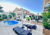 Xalet independent amb terreny en venda a la España, Picassent, ref.: TR354556 foto