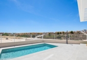 Chalet independiente con terreno en venta en la España, Algorfa, ref: TR353125 foto