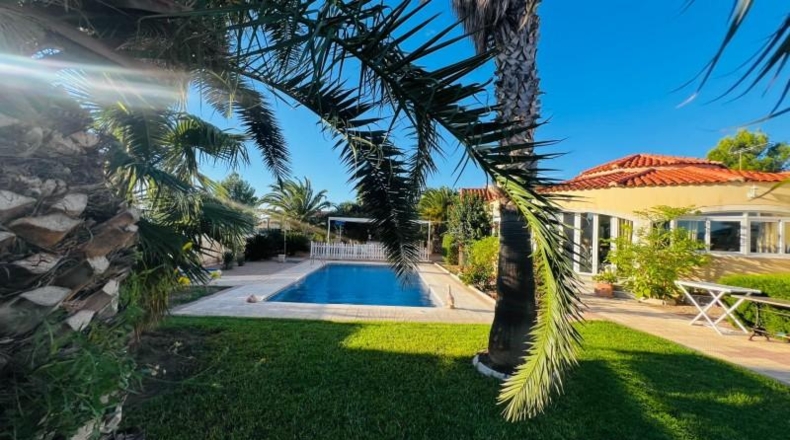 Tarragona - Mont-roig del Camp - 1080m2