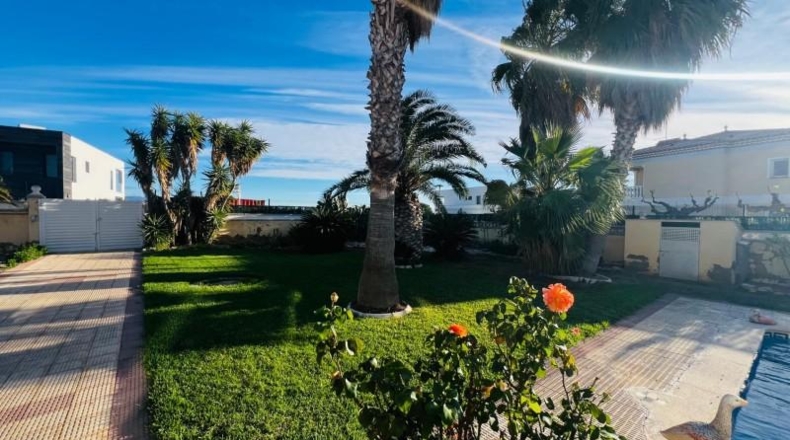 Tarragona - Mont-roig del Camp - 1080m2
