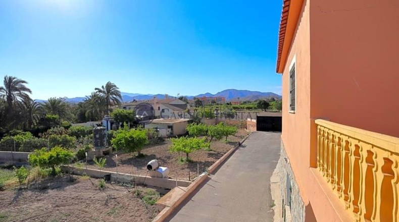 Alicante - la Vila Joiosa - 2201m2