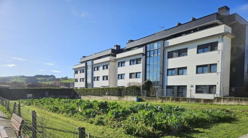 Cantabria - Santa Cruz de Bezana - 796m2