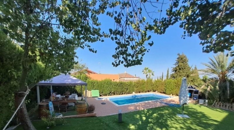 Murcia - Molina de Segura - 860m2