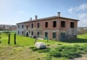 Загородный дом с участком на продажу в городе Santa Maria de Palautordera Фото