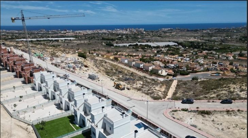 Alicante - Muchamiel - 327m2