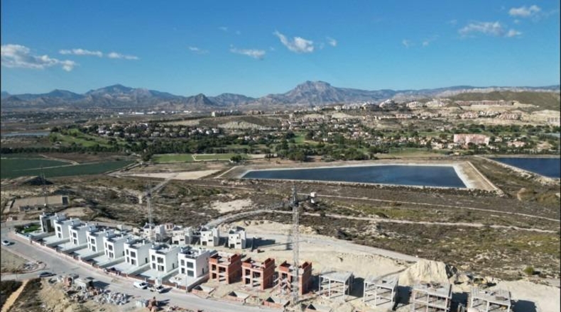 Alicante - Muchamiel - 327m2