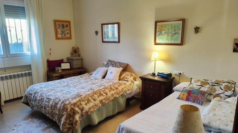 Málaga - Cuevas del Becerro - 1500m2