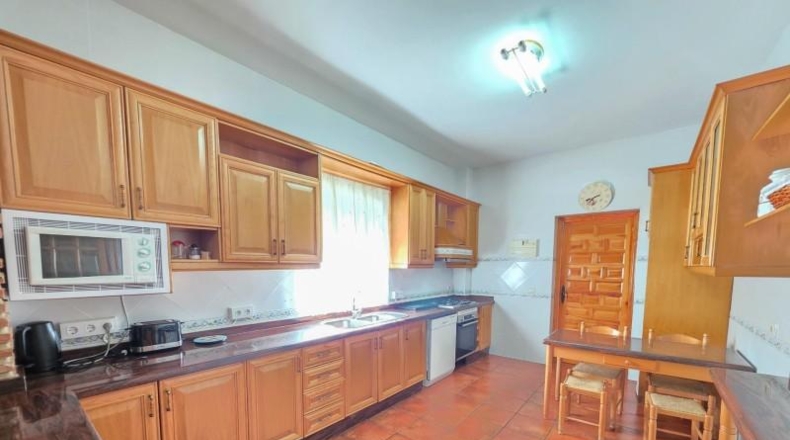 Jaén - Torredonjimeno - 2500m2