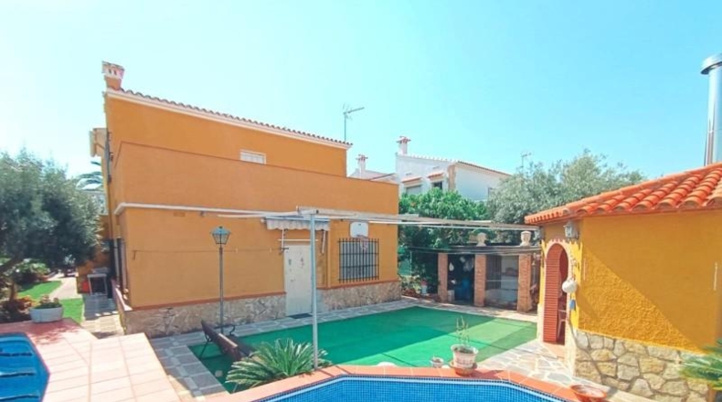 Valencia - Oliva - 521m2