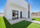 Chalet independiente con terreno en venta en la España, Algorfa, ref: TR332781 foto