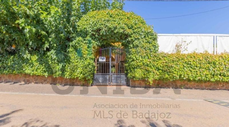 Badajoz - Alburquerque - 1264m2