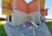 Xalet independent amb terreny en venda a la España, Sanchidrián, ref.: TR151470 foto