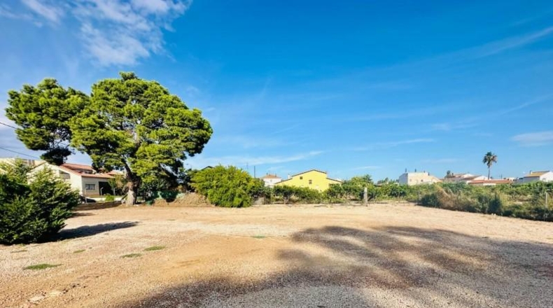Tarragona - Deltebre - 2497m2