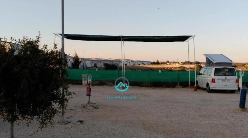 Alicante - Santa Pola - 2500m2