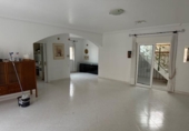 Chalet independiente con terreno en venta en la España, Orihuela, ref: TR382919 foto
