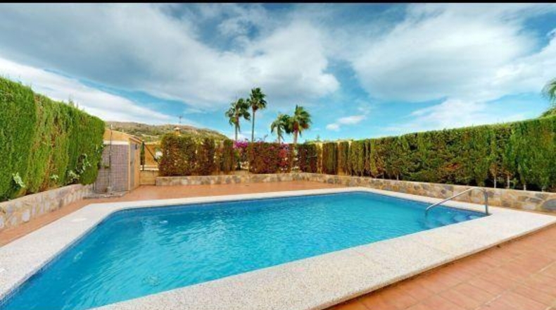 Alicante - La Nucía - 500m2