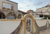Chalet independiente con terreno en venta en la España, Orihuela, ref: TR369972 foto