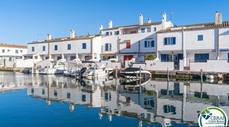 Girona - Empuriabrava - 110m2