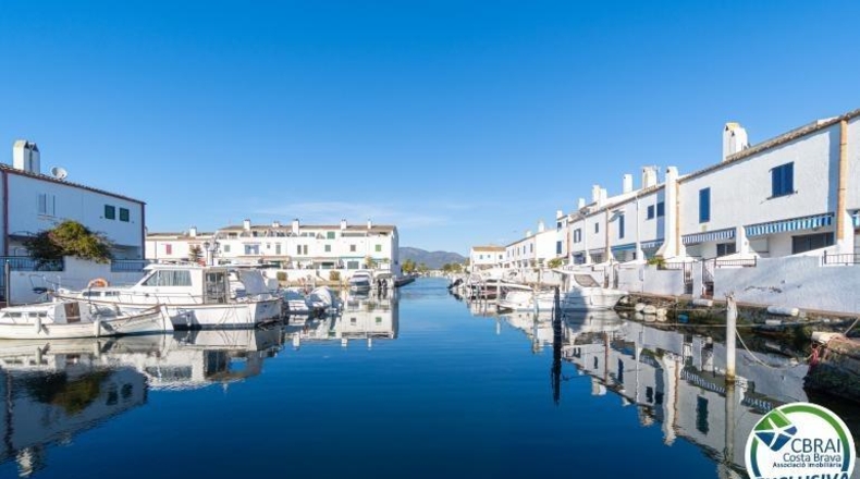 Girona - Empuriabrava - 110m2