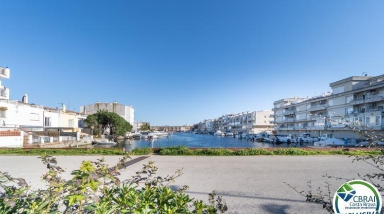 Girona - Empuriabrava - 110m2