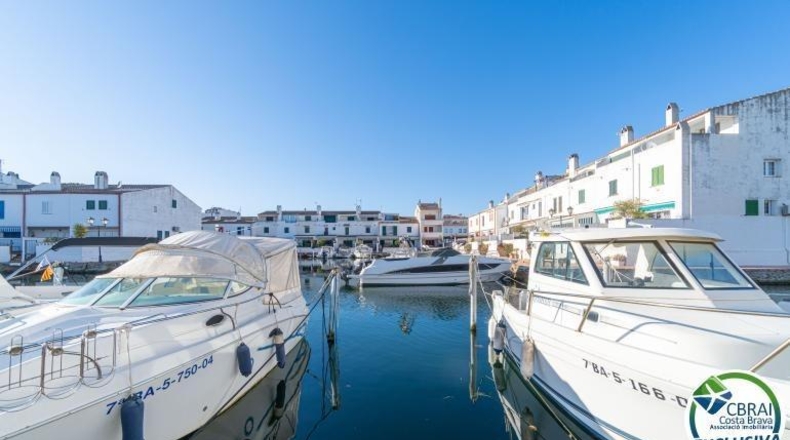 Girona - Empuriabrava - 110m2