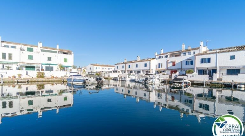 Girona - Empuriabrava - 110m2