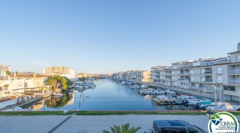 Girona - Empuriabrava - 110m2