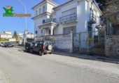 Chalet independiente con terreno en venta en la España, Granada, ref: TR222663 foto