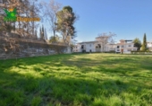 Chalet independiente con terreno en venta en la España, Granada, ref: TR222663 foto