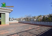 Chalet independiente con terreno en venta en la España, Granada, ref: TR222663 foto