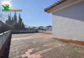 Chalet independiente con terreno en venta en la España, Granada, ref: TR222663 foto