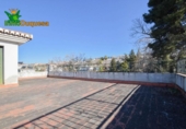 Chalet independiente con terreno en venta en la España, Granada, ref: TR222663 foto