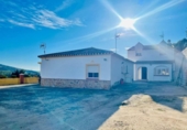 Casa de camp amb terreny en venda a la España, Antequera, ref.: TR228107 foto