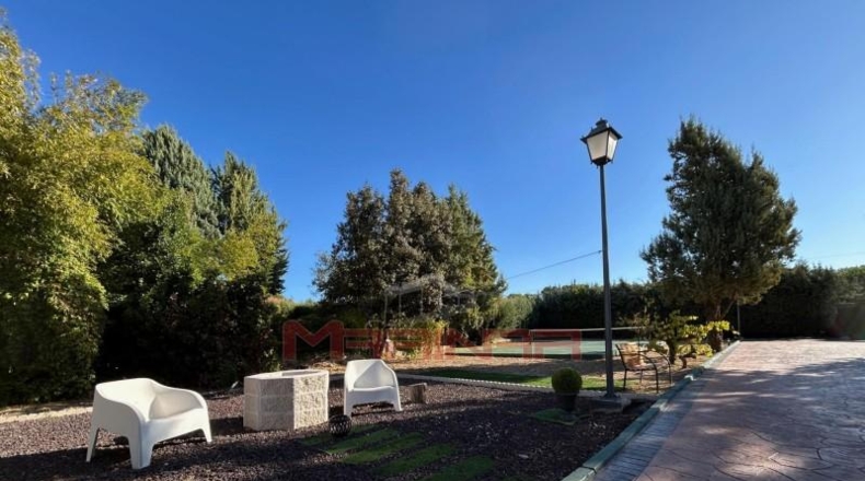 Comunidad de Madrid - Colmenar de Oreja - 149m2