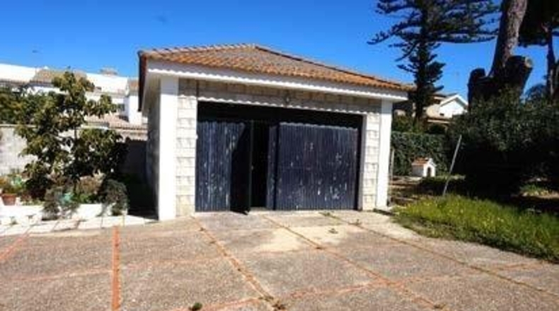 Cádiz - Chiclana de la Frontera - 750m2