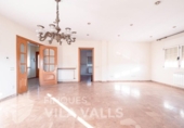 Chalet independiente con terreno en venta en la España, Caldes de Montbui, ref: TR218802 foto