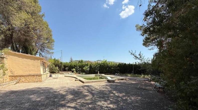 Alicante - Alcoy - 3760m2
