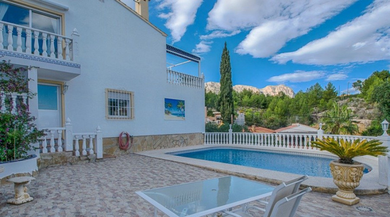 Alicante - La Nucía - 680m2