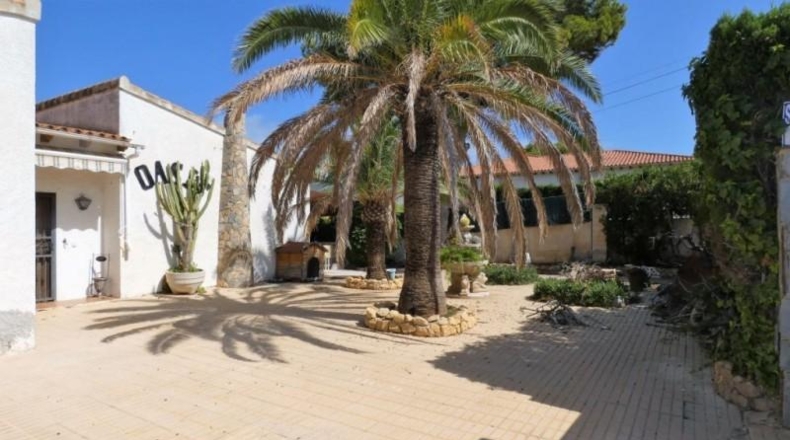 Alicante - Alfaz del Pi - 910m2