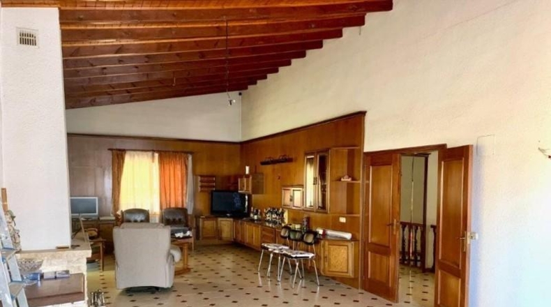 Alicante - Alfaz del Pi - 910m2