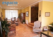 Chalet independiente con terreno en venta en la España, Carracedelo, ref: TR145904 foto