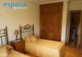 Chalet independiente con terreno en venta en la España, Carracedelo, ref: TR145904 foto