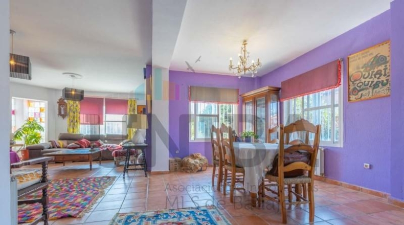 Бадахос - Badajoz - 650m2