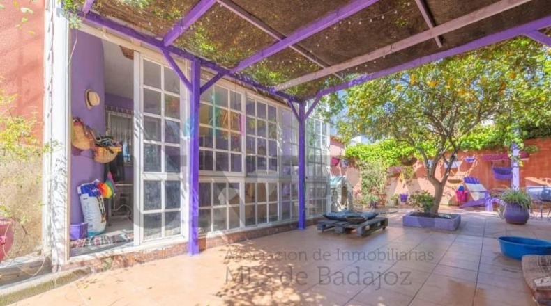 Бадахос - Badajoz - 650m2