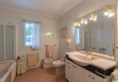 Chalet independiente con terreno en venta en la España, Simancas, ref: TR362737 foto