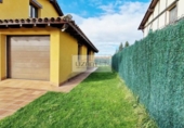 Chalet independiente con terreno en venta en la España, Villaquilambre, ref: TR367039 foto